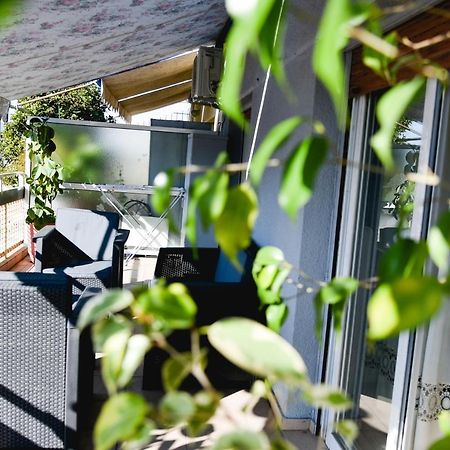Tasia'S Place Афины Экстерьер фото