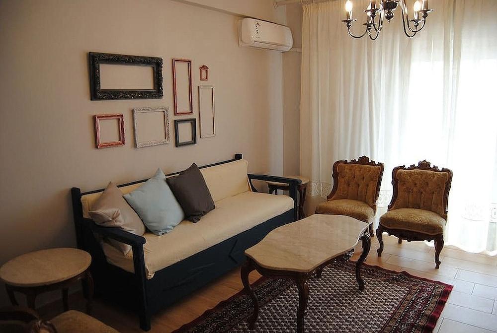 Tasia'S Place Афины Экстерьер фото